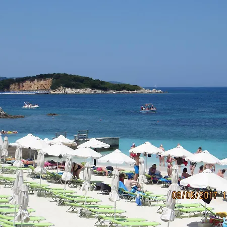 Cerro Apartment Ksamil